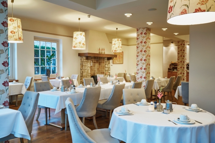 Saillant Hotel Brull