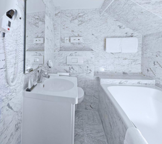 Strandhotel Nassau-Bergen