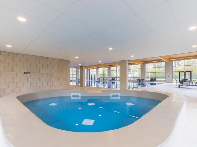 Fletcher Familiehotel De Hunzebergen