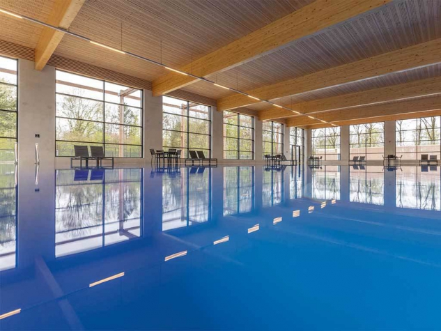 Fletcher Familiehotel De Hunzebergen