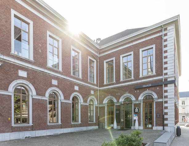 Eburon Hotel
