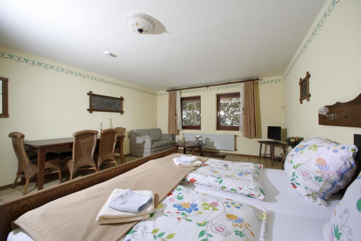 Hotel-Pension Zum Paradies