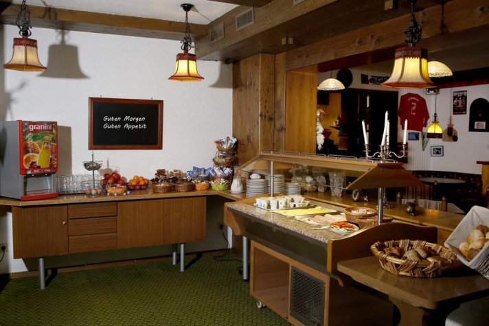 Hotel-Pension Zum Paradies