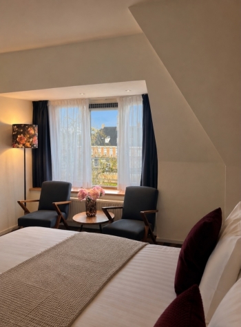 De Zon Hotel & Restaurant by Flow
