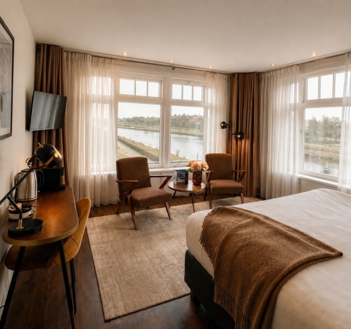 De Zon Hotel & Restaurant by Flow
