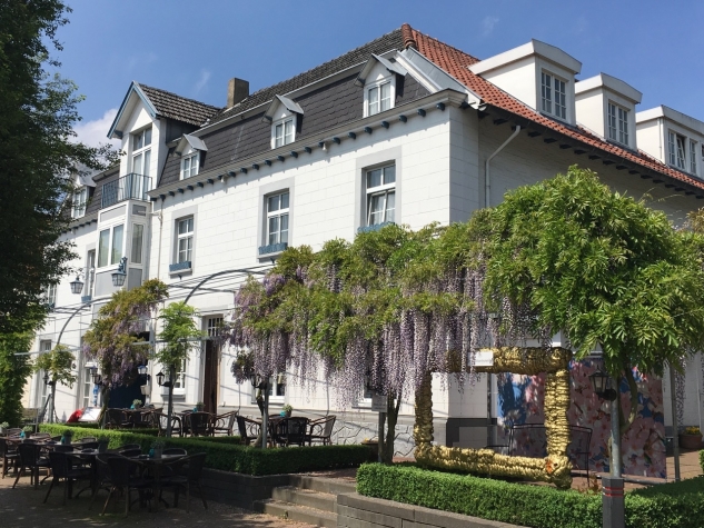 Saillant Hotel Brull