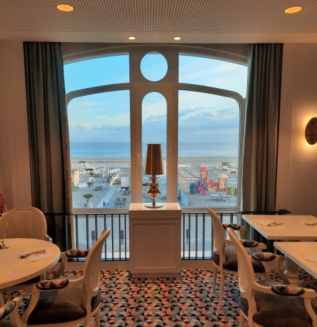 Beach Palace Hotel